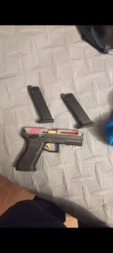 Replica parecida a glock 17